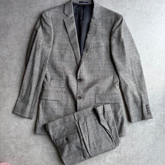 J Crew Ludlow Prince of Wales Abraham Moon wool blend, 38R suit + trousers - Picture 1 of 16